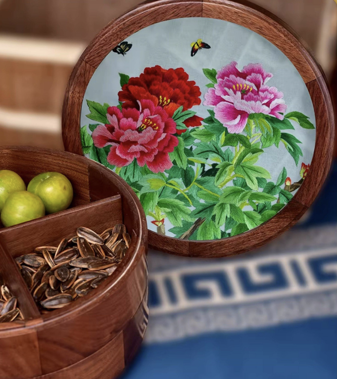 Shu Embroidery Double - sided Embroidered Double - layer Storage Box - Walnut Wood | Authentic Chinese Intangible Heritage
